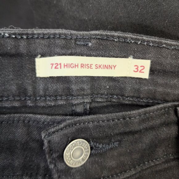 Levis Strauss Womens Jeans Size 32 L30 721 High Rise Skinny Denim Black Stretch - Picture 7 of 11